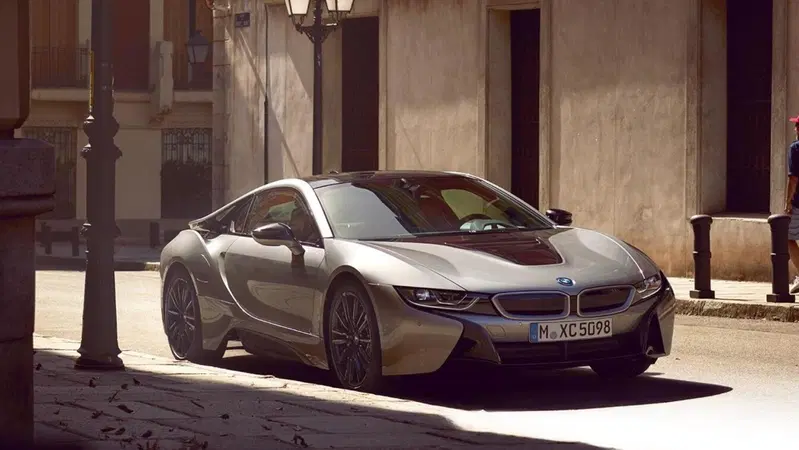 Stop alla produzione della BMW i8