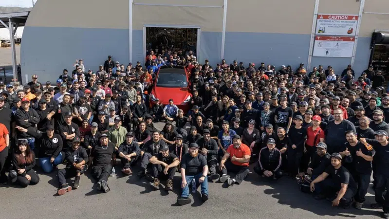 Tesla festeggia la milionesima auto prodotta