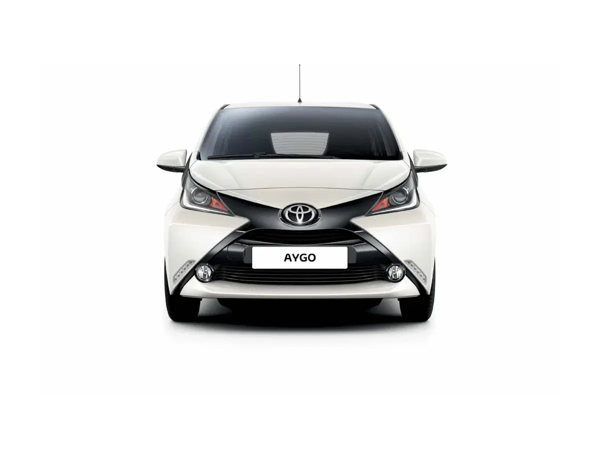 Quale comprare, Confronto: Toyota Aygo 1.0 Vs Fiat 500 1.2 (4)