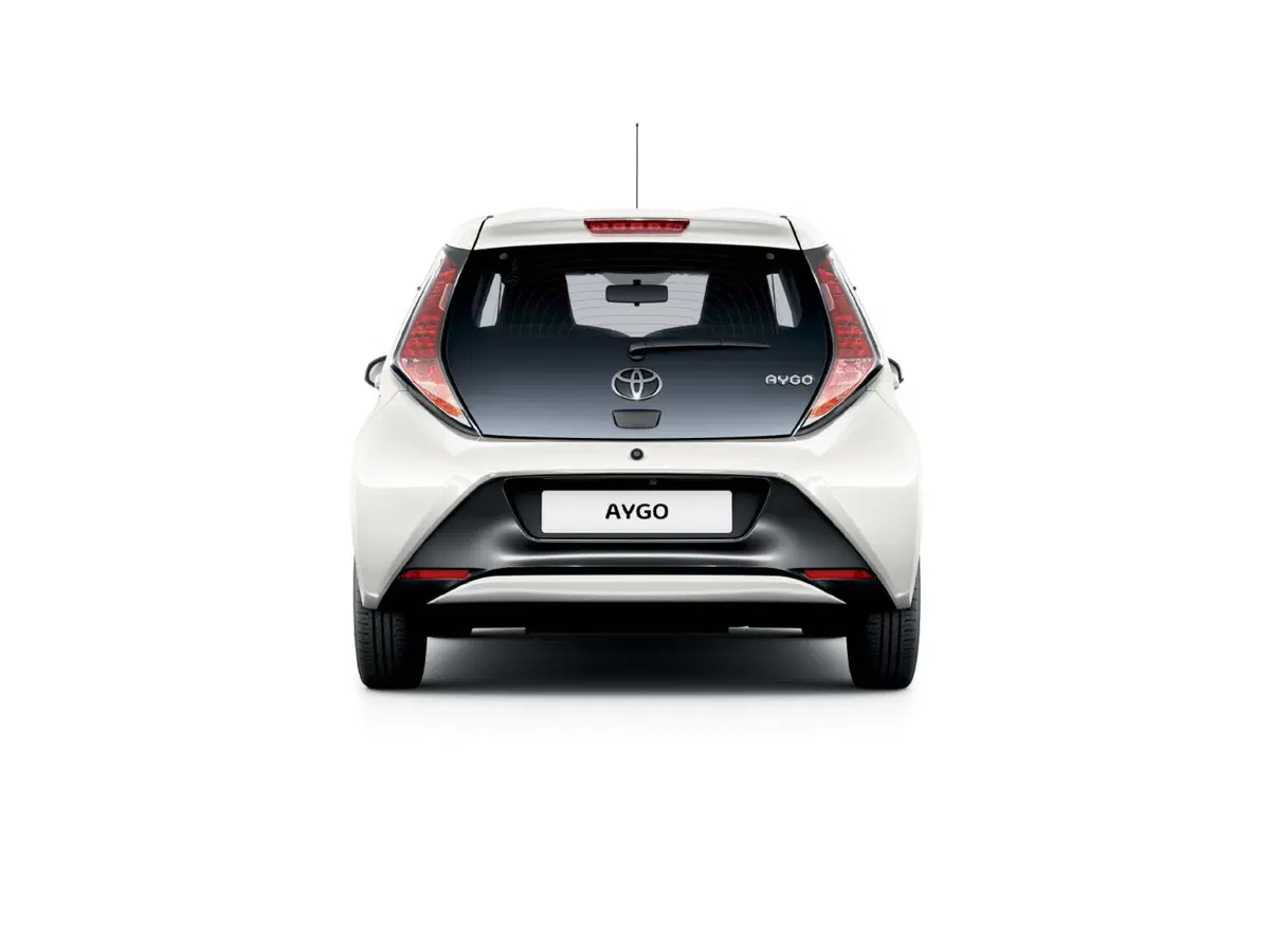 Quale comprare, Confronto: Toyota Aygo 1.0 Vs Fiat 500 1.2 (12)