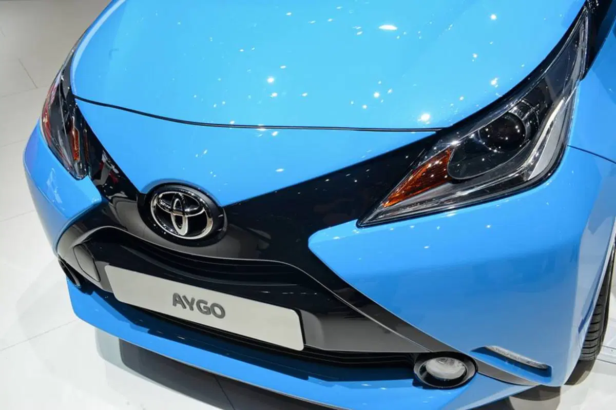 Quale comprare, Confronto: Toyota Aygo 1.0 Vs Fiat 500 1.2 (18)