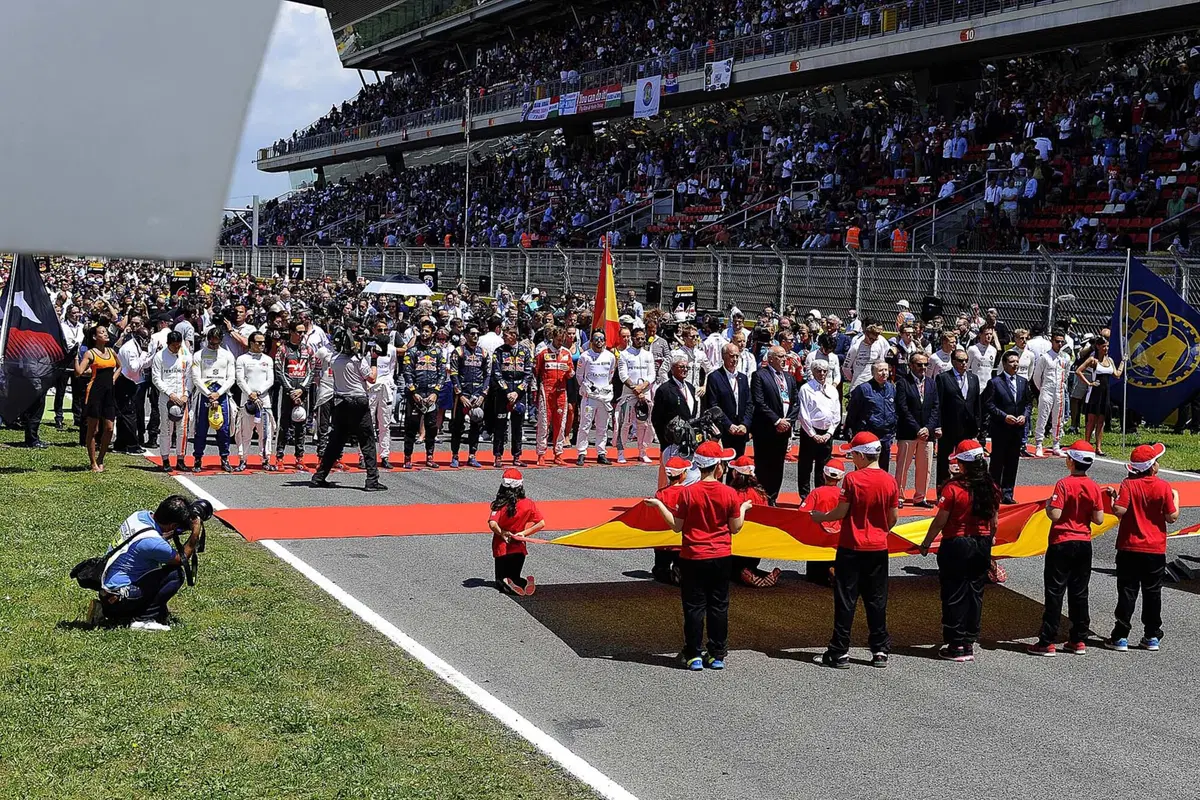 F1, Gp Spagna 2016: trionfo per Verstappen, il più giovane vincitore della storia della F1 (10)