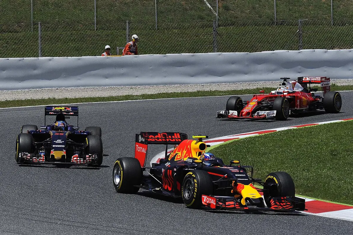 F1, Gp Spagna 2016: trionfo per Verstappen, il più giovane vincitore della storia della F1 (20)