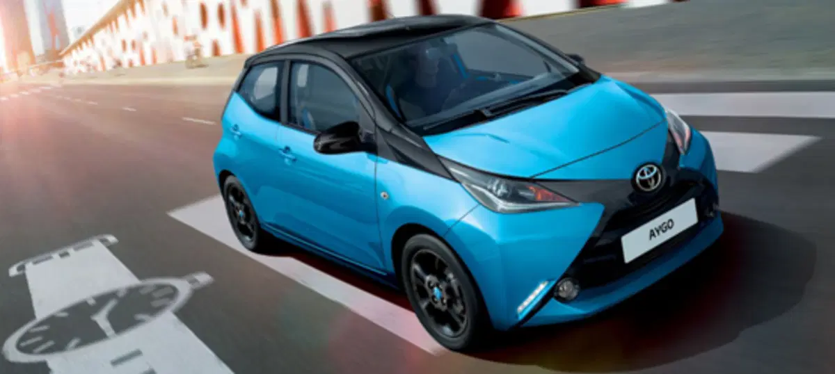 Quale comprare, Confronto: Toyota Aygo 1.0 Vs Fiat 500 1.2 (8)