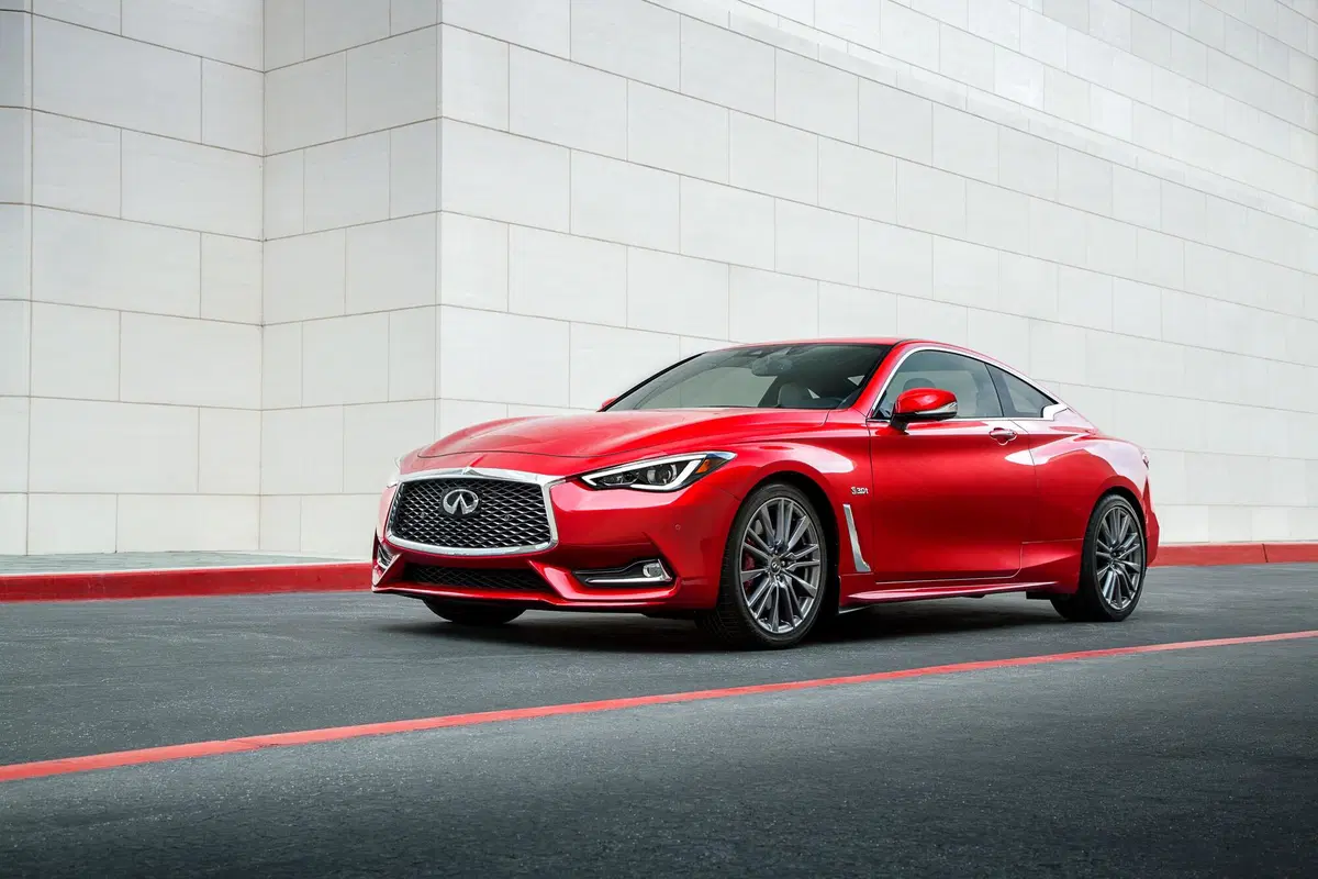 Infiniti Q60 (2016-19) (20)