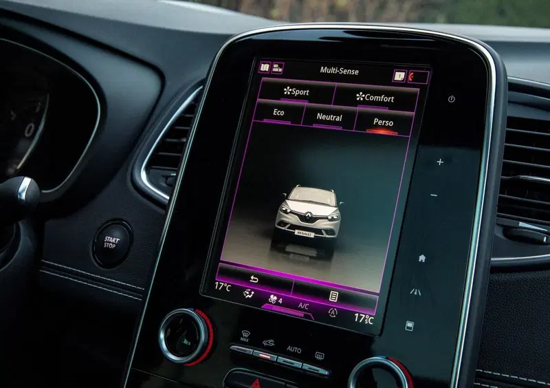 Renault Grand Scénic (2016-22) (18)
