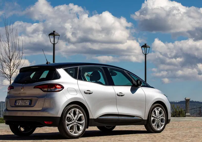 Renault Grand Scénic (2016-22) (4)