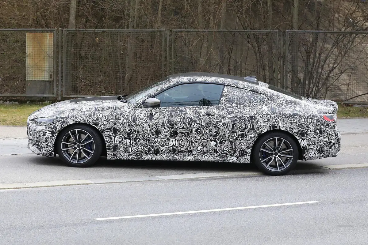 BMW Serie 4 2020: eccola di nuovo in strada [Foto spia] (6)
