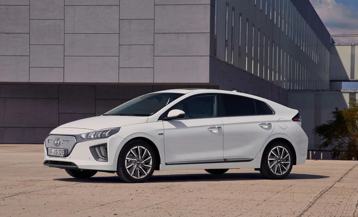 Hyundai Ioniq (2016-22) (6)