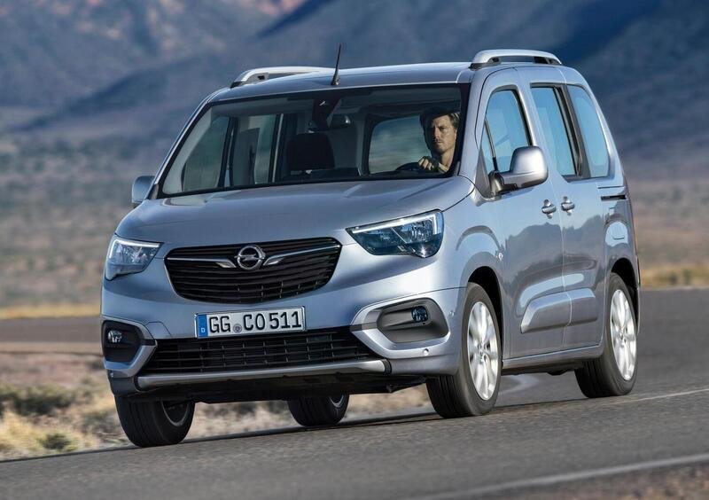 Opel Combo Life (2018->>) (10)