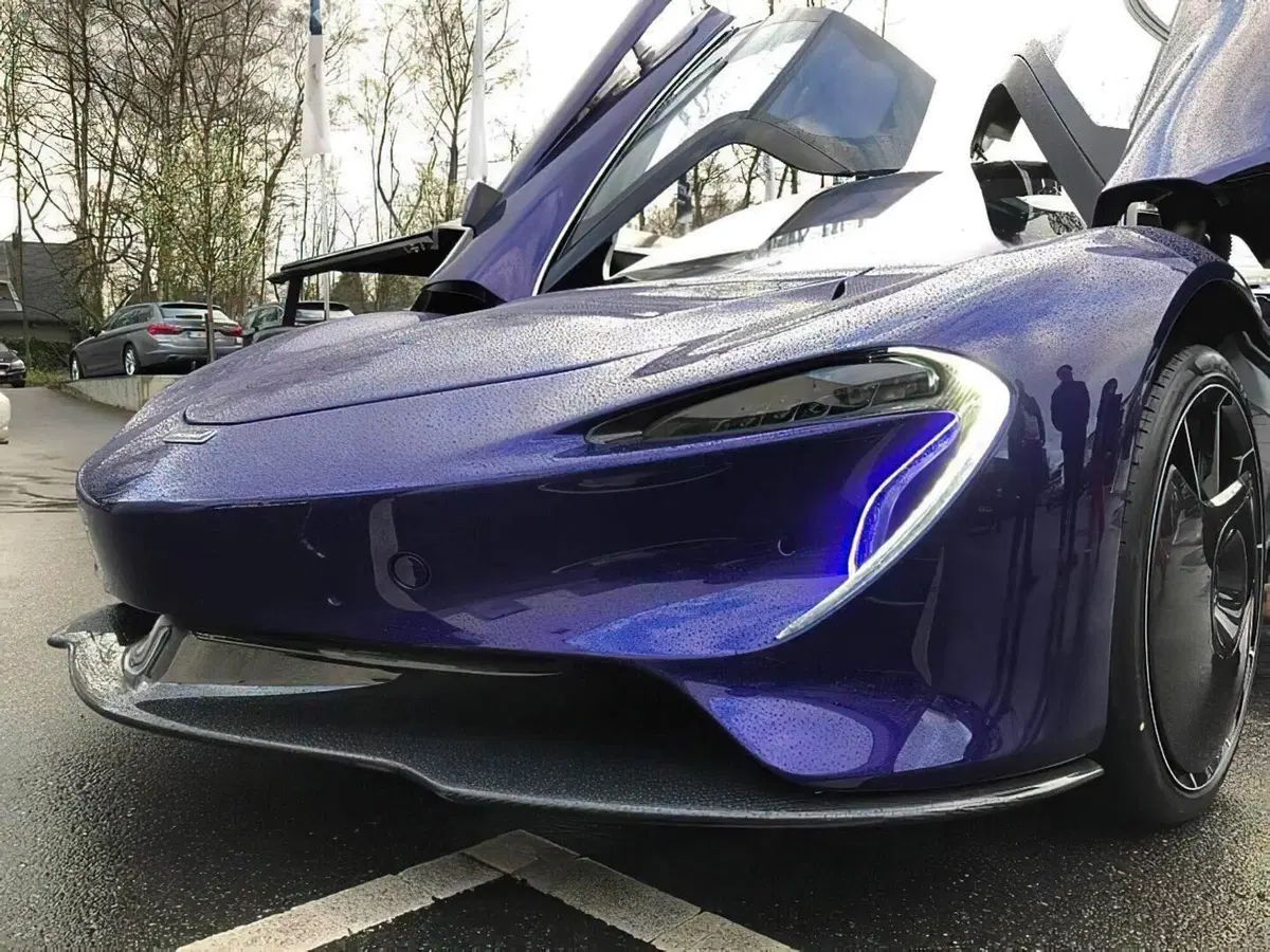 Consegnata la prima McLaren Speedtail in Belgio (2)