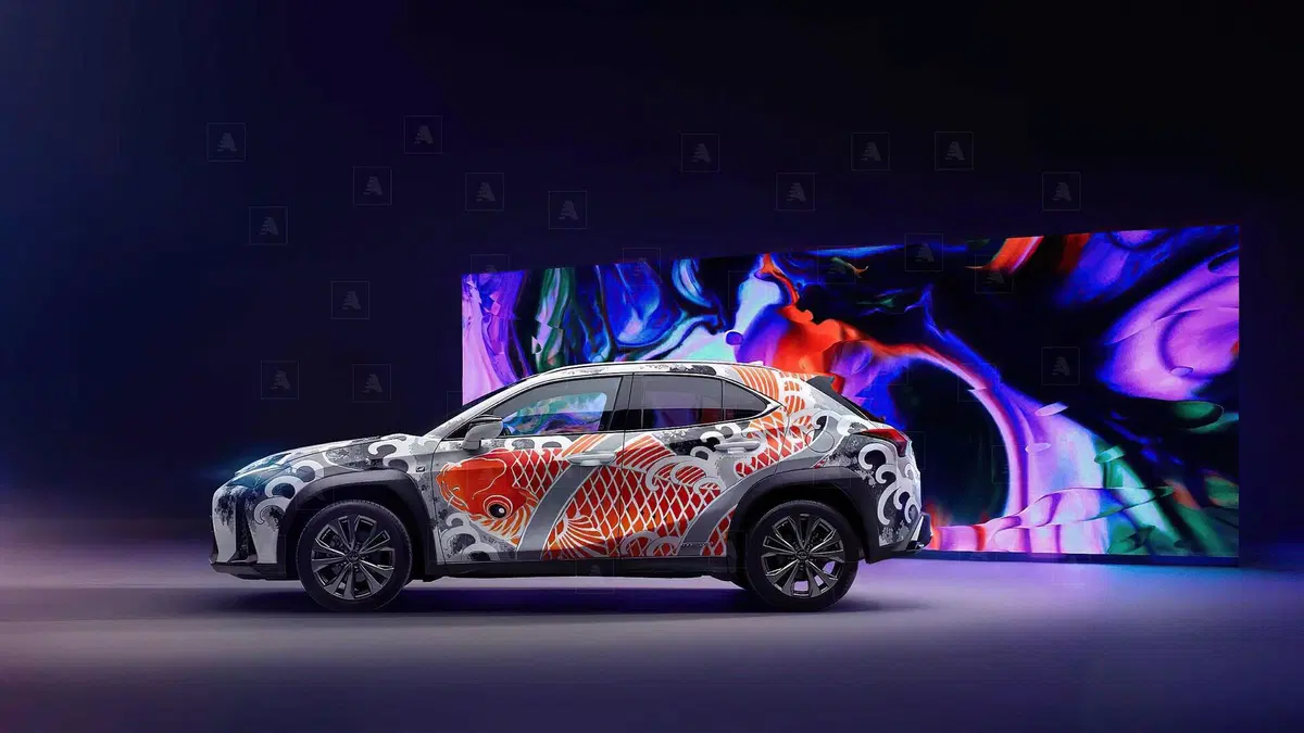 [VIDEO] Lexus, ecco la prima auto tatuata al mondo (8)