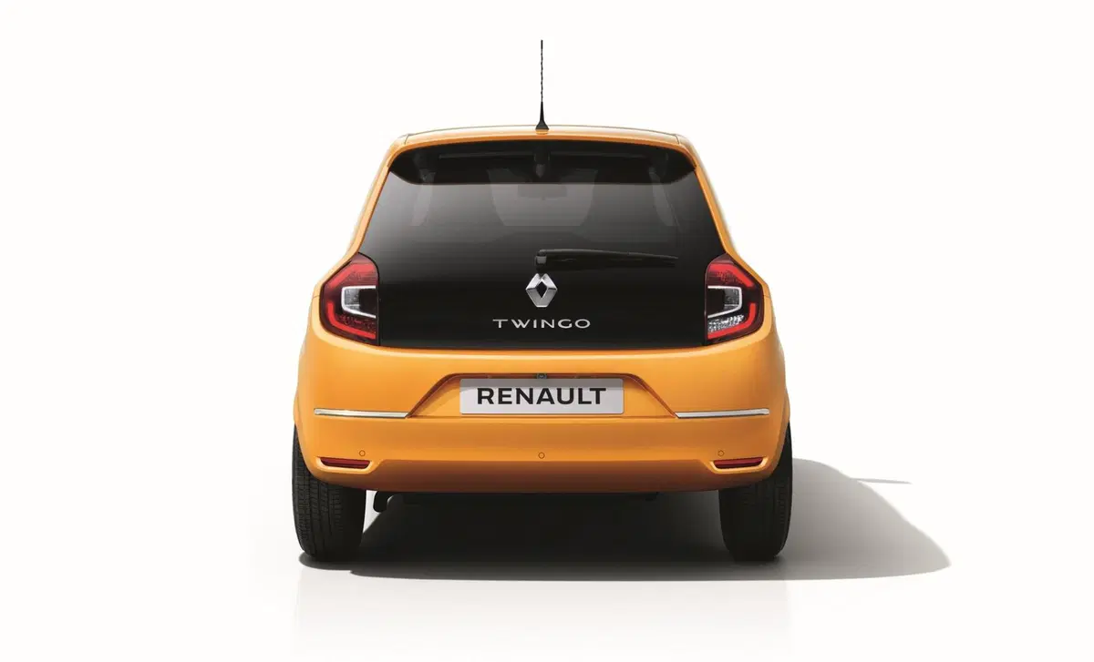 Renault Twingo TCe 90 CV EDC Zen (5)