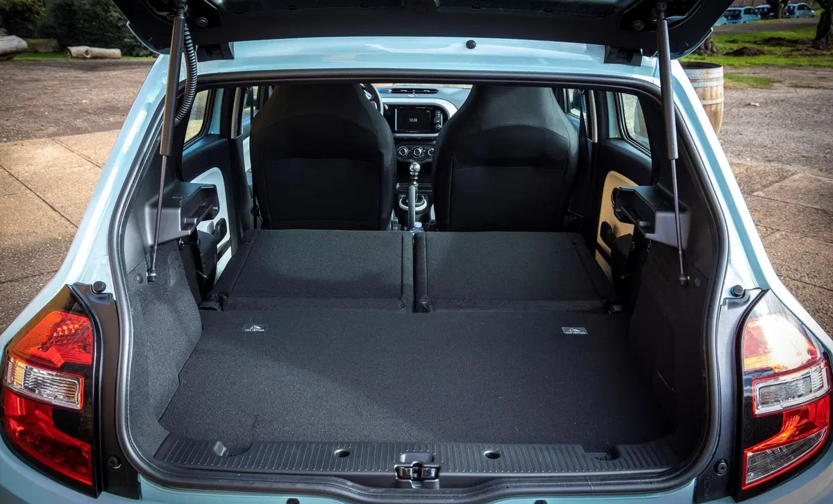 Renault Twingo TCe 90 CV EDC Zen (13)