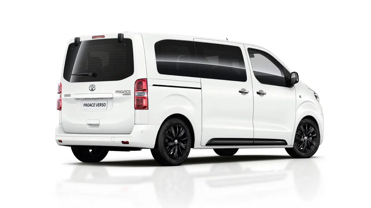 Toyota Proace Verso Verso 2.0D 180 CV L2 D Family (4)
