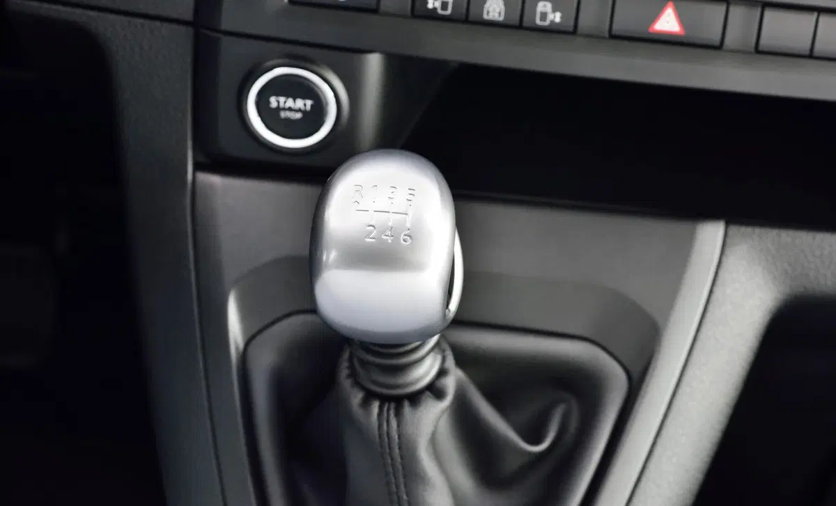 Toyota Proace Verso Verso 2.0D 180 CV L2 D Family (17)