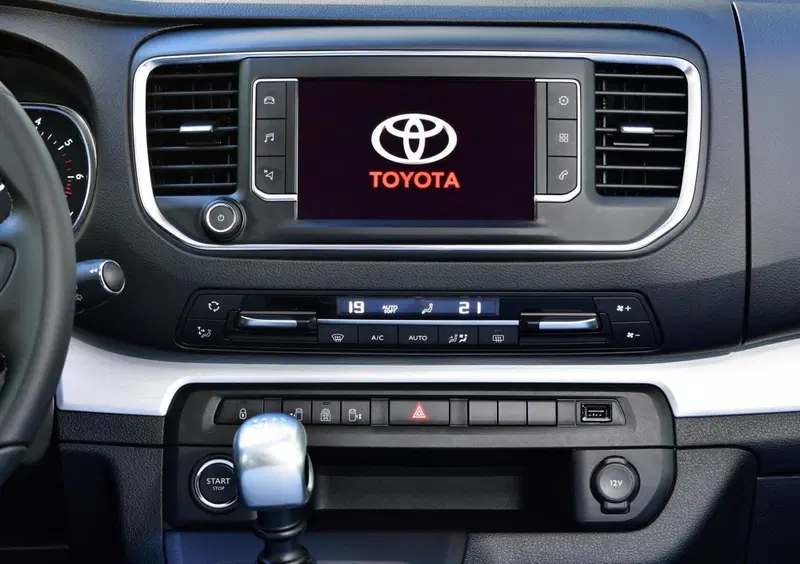 Toyota Proace Verso (16)