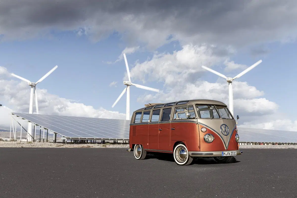 Volkswagen e-Bulli Concept: elettrico dal 1966 con tecnologie 2020 (10)