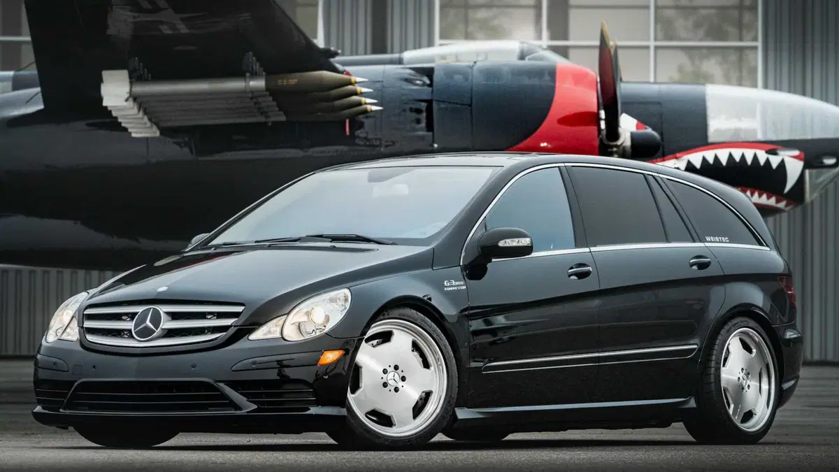 Mercedes R 63 AMG: esemplare da 700 CV all'asta