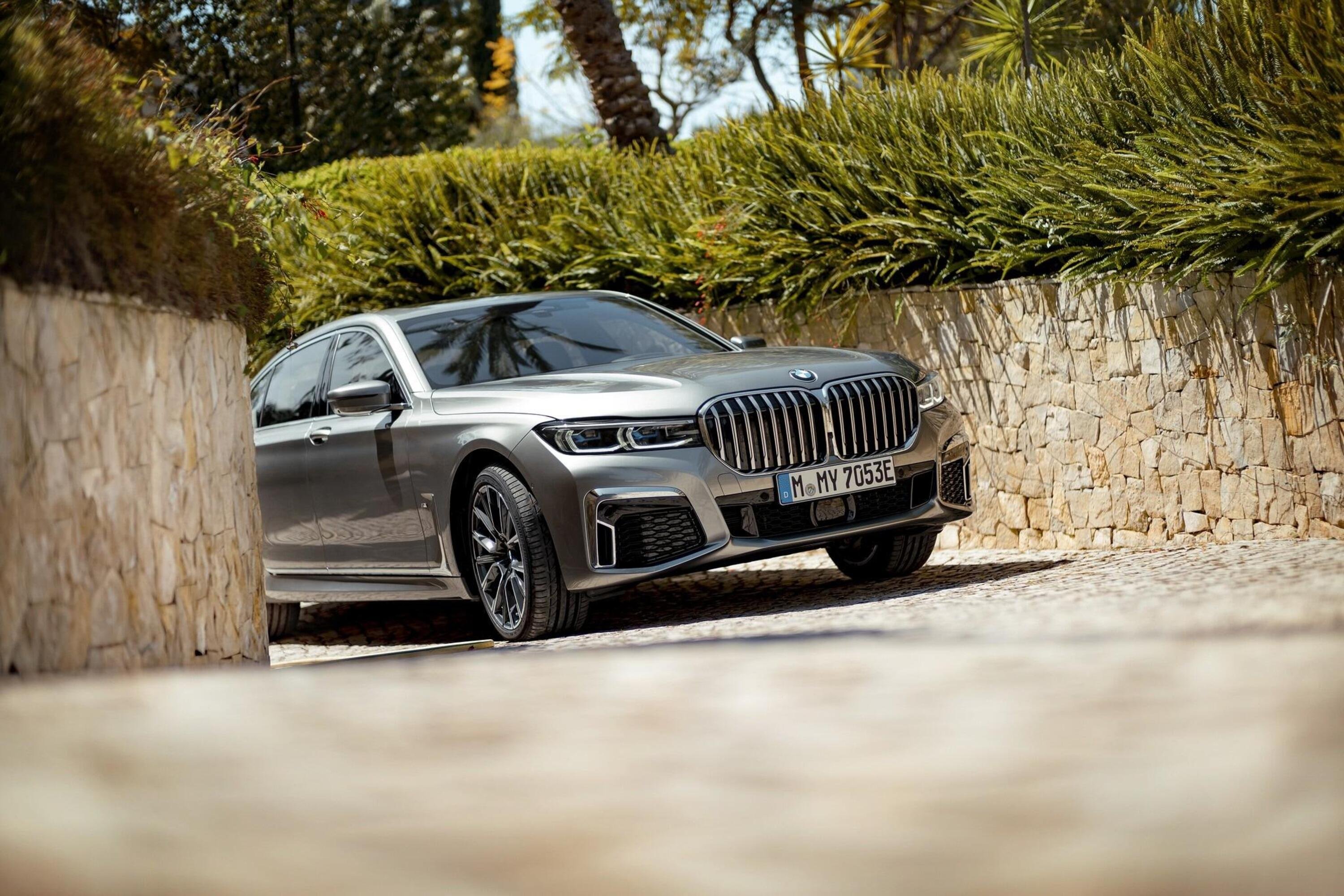 Nuova BMW Serie 7: un futuro (anche) da elettrica