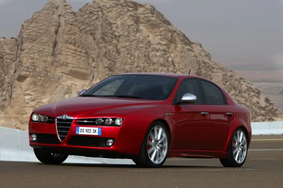 [VIDEO] Alfa Romeo 159 GTA, il prototipo V8 mai andato in produzione (14)