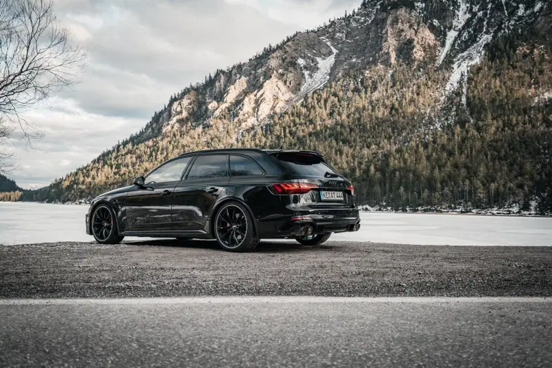 L'Audi RS4 by ABT da 530 CV