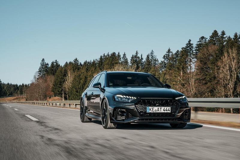 Audi RS4: 530 CV con il kit ABT Power S