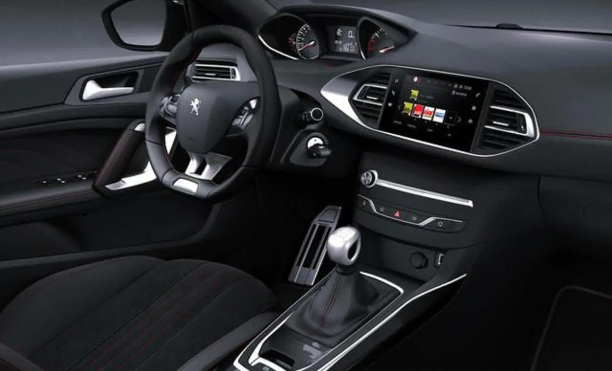 Peugeot 308 BlueHDi 130 S&S GT Line (10)