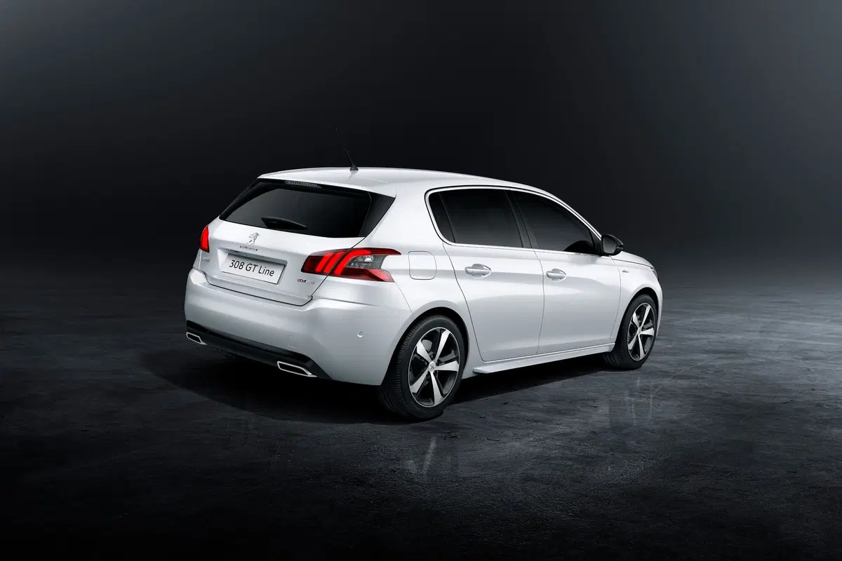 Peugeot 308 BlueHDi 130 S&S GT Line (4)
