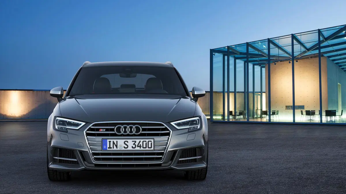 Audi S3 Sportback 2.0 TFSI quattro (3)