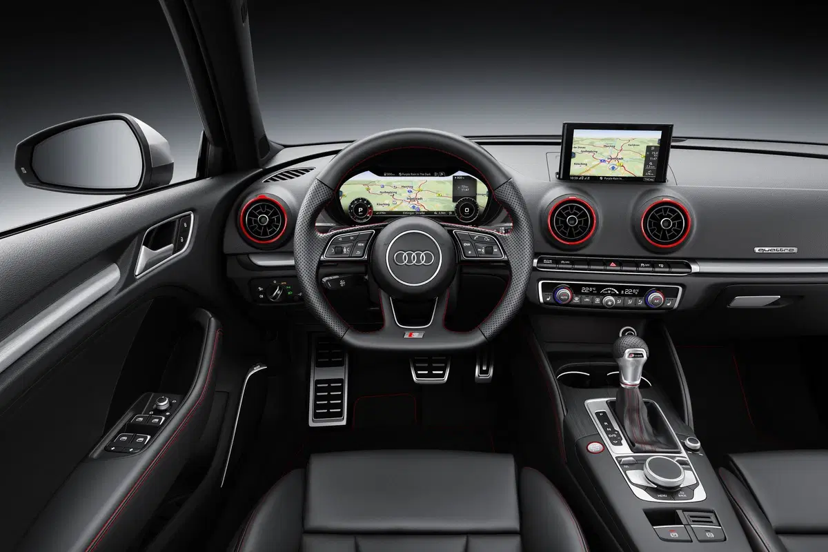 Audi S3 Sportback 2.0 TFSI quattro (17)