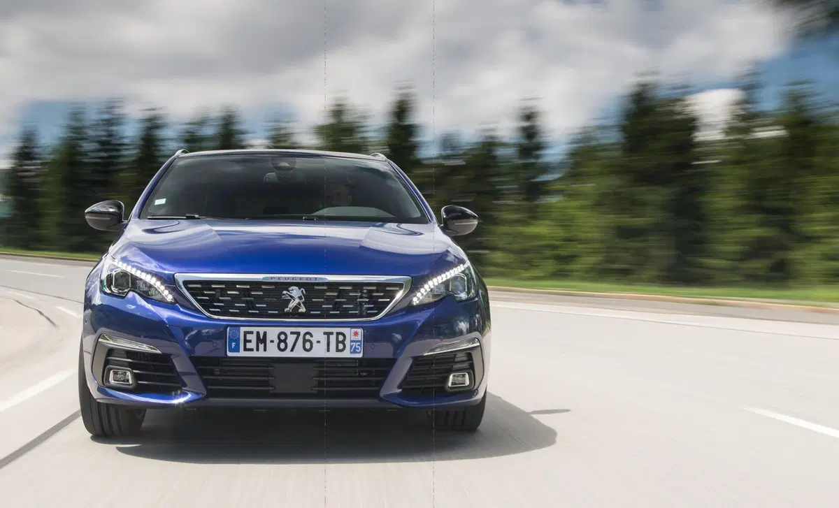Peugeot 308 SW BlueHDi 130 S&S Allure Pack (3)