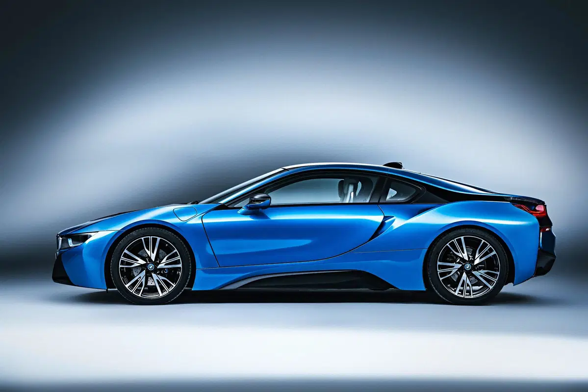 BMW i8 Coupé i8 (2)