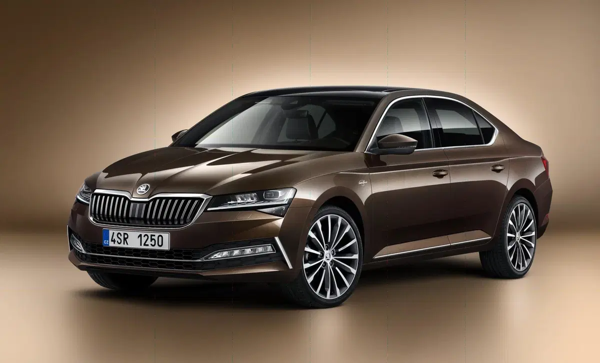 Skoda Superb 2.0 TDI EVO 150 CV SCR DSG SportLine (19)