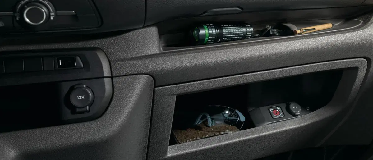 Opel Vivaro (2019-->>) (15)
