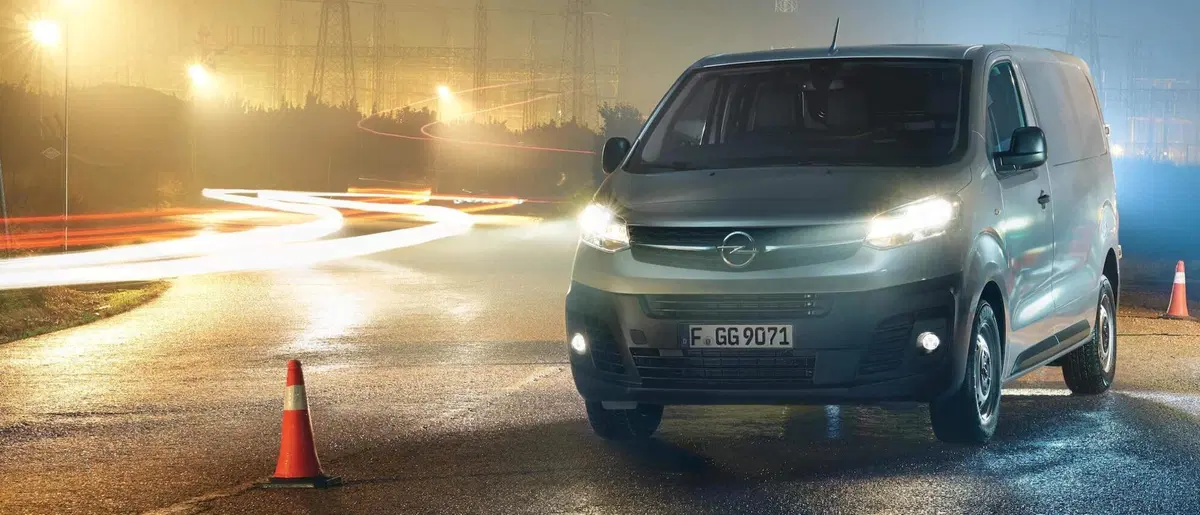 Opel Vivaro (2019-->>) (9)
