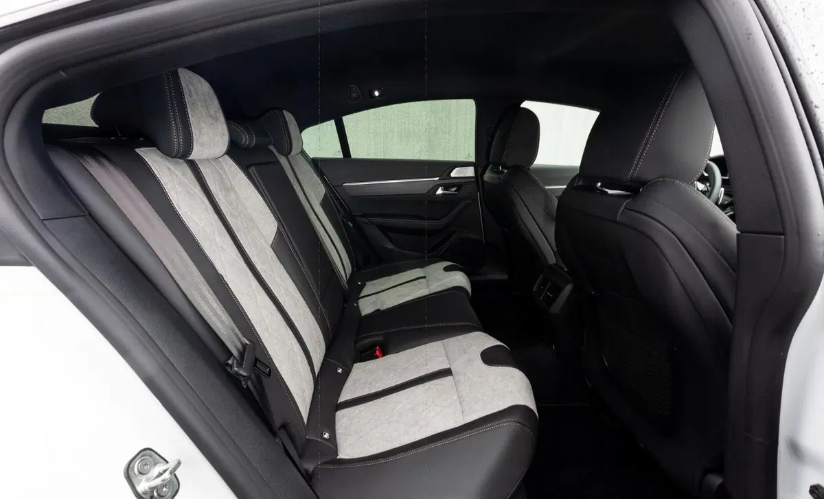 Peugeot 508 (2018-25) (30)