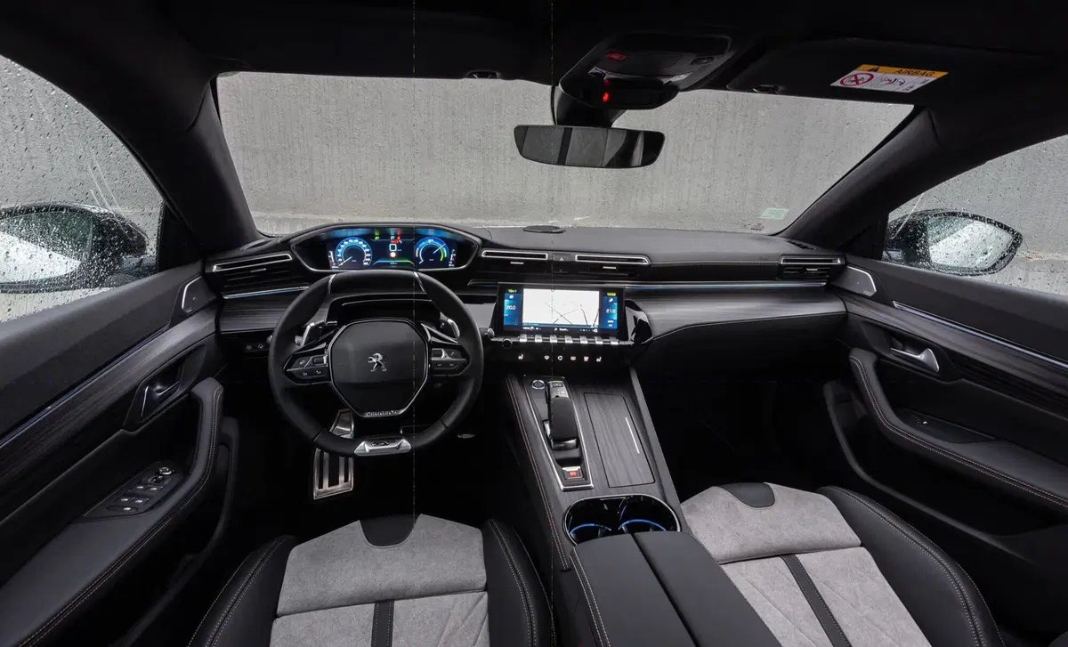 Peugeot 508 (2018-25) (32)