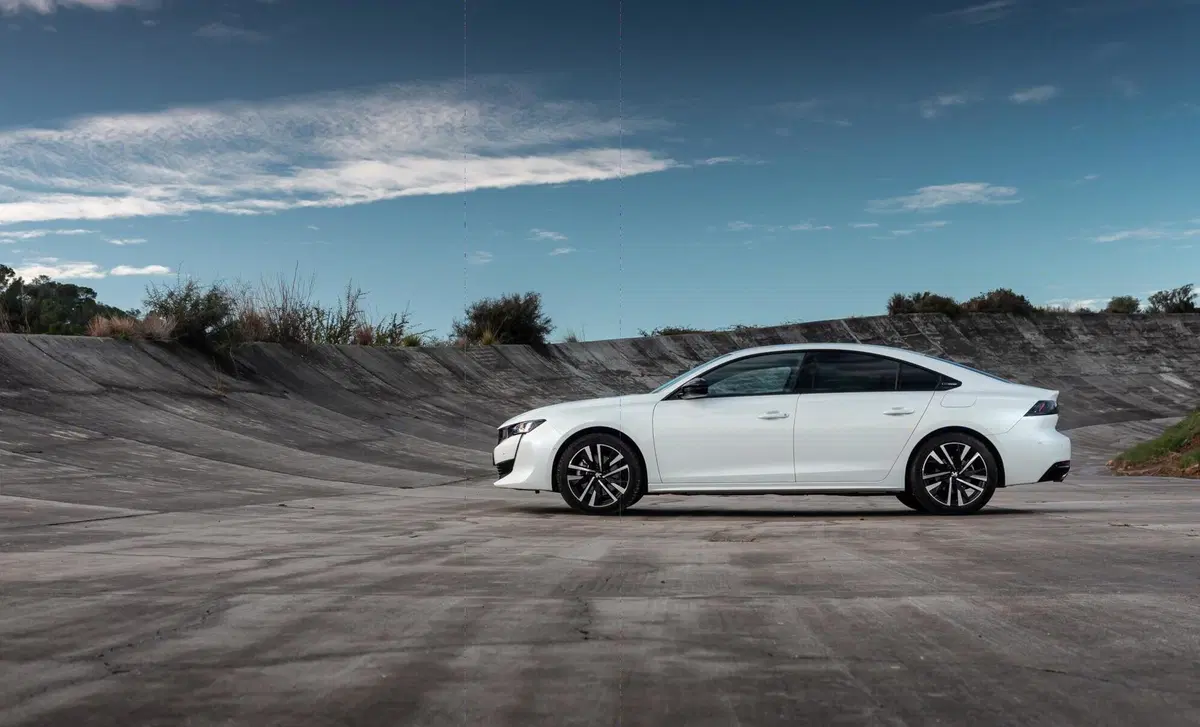 Peugeot 508 (2018-25) (22)