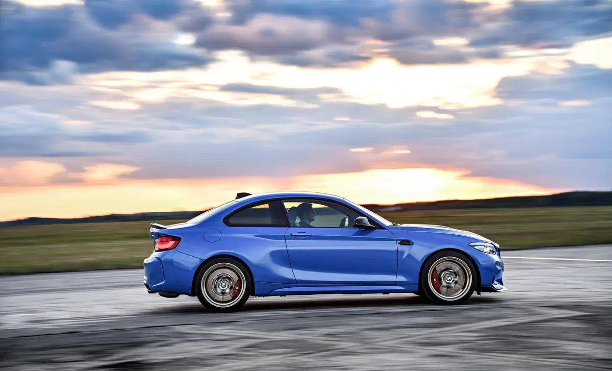 BMW Serie 2 Coupé M2  CS (2)
