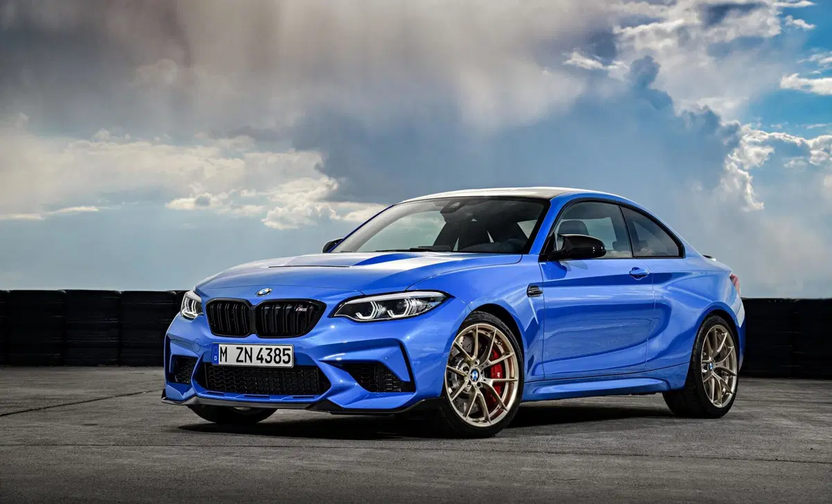 BMW Serie 2 Coupé M2  CS (9)