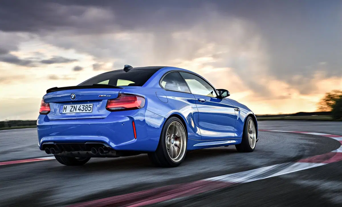 BMW Serie 2 Coupé M2  CS (10)