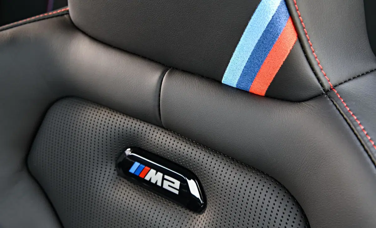 BMW Serie 2 Coupé M2  CS (19)