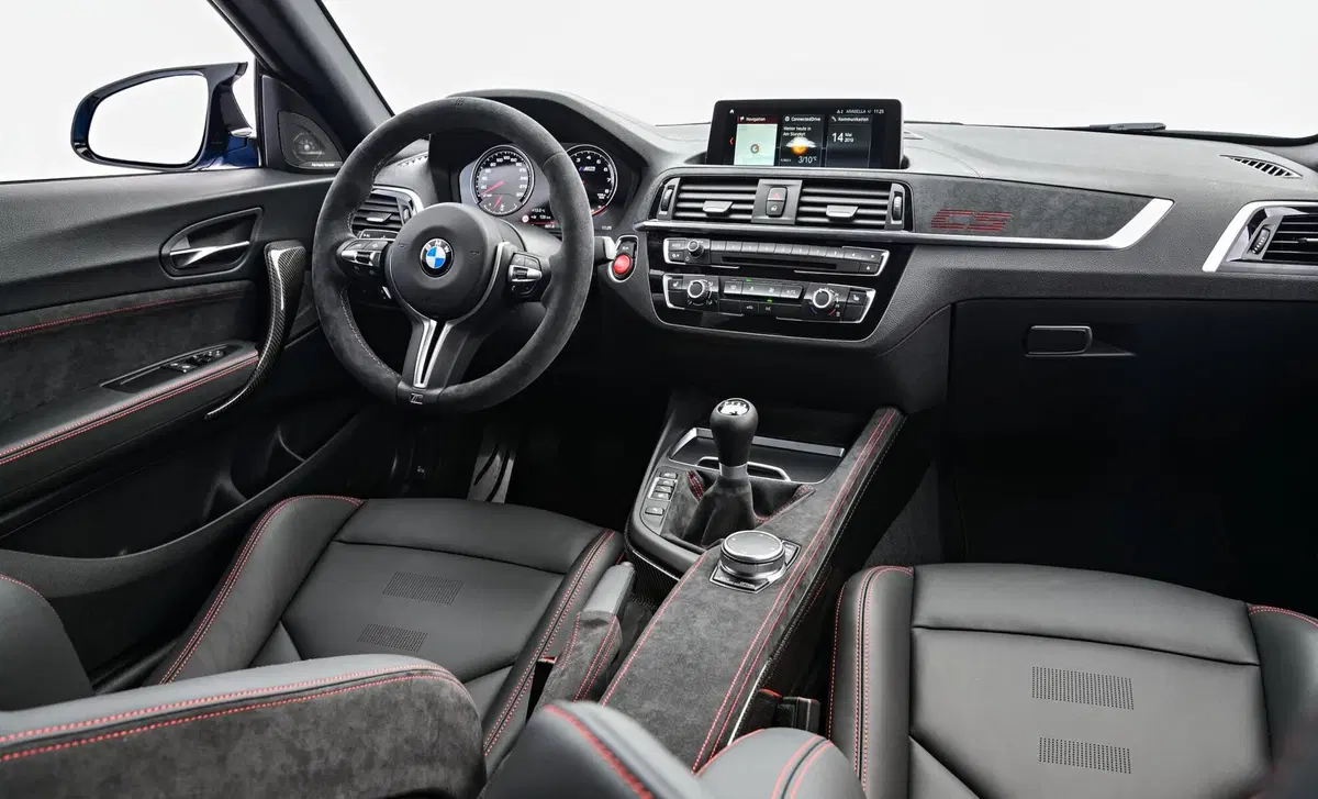 BMW Serie 2 Coupé M2  CS (15)