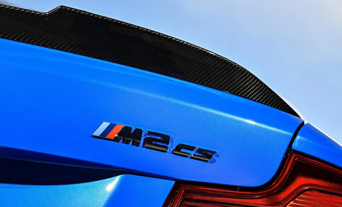 BMW Serie 2 Coupé M2  CS (25)
