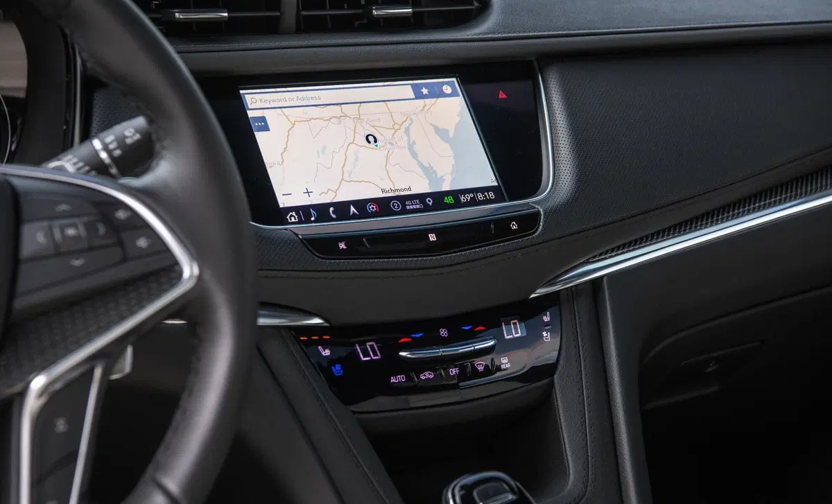 Cadillac XT5 3.6L V6 AWD AT Luxury (29)