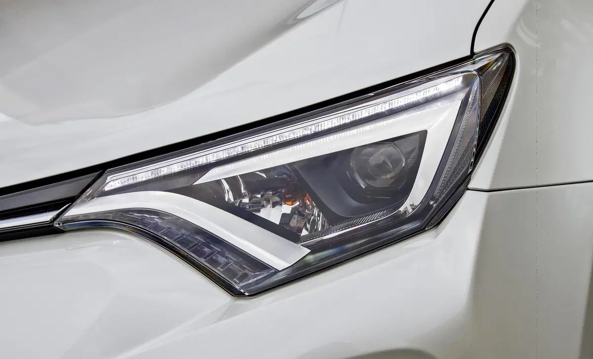 Toyota Rav4 HV (222CV) E-CVT AWD-i Adventure (45)