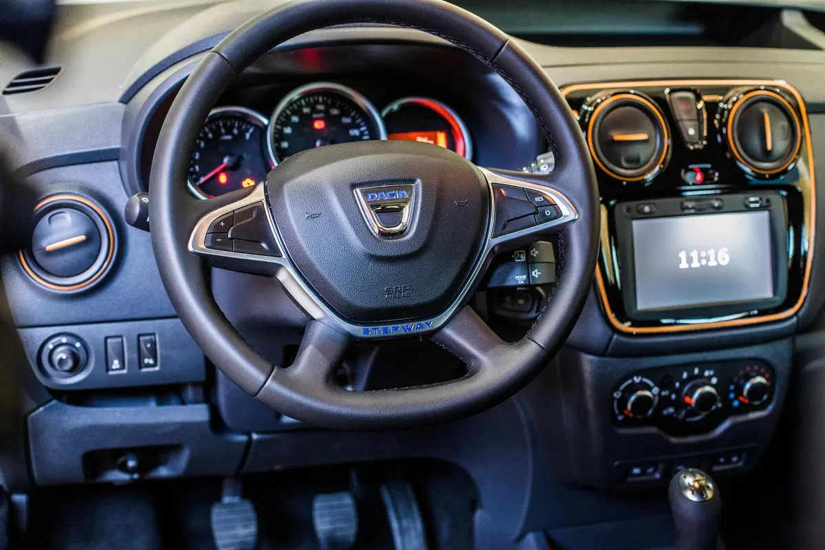 Dacia Lodgy (2012-22) (11)