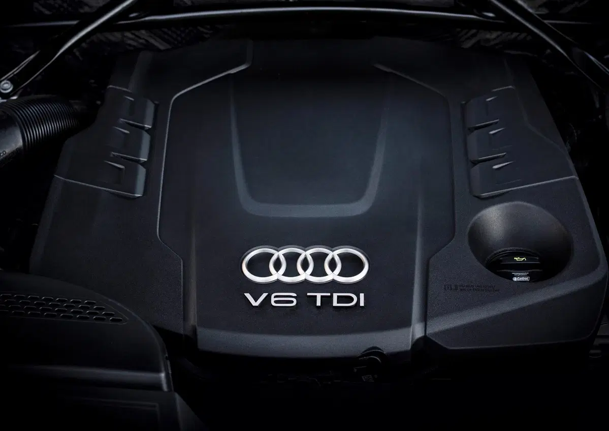 Audi Q5 50 TFSI e quattro S tronic Business (46)