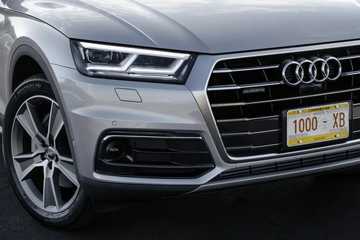 Audi Q5 50 TFSI e quattro S tronic Business (48)